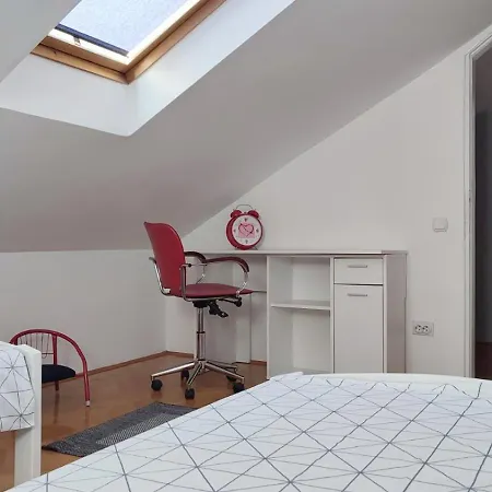 Mila Center-free Parking