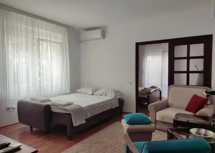 Mila Center-free Parking *