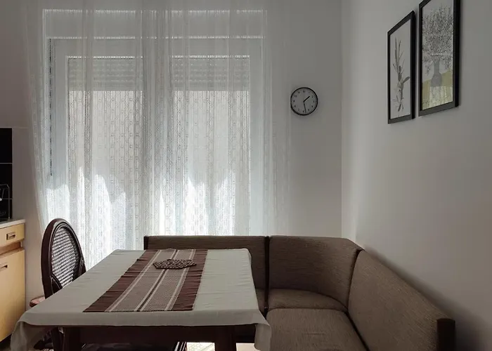 Mila Center-free Parking *